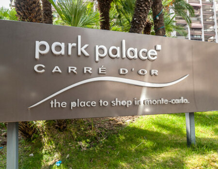 EMPLACEMENT IDEAL POUR CETTE CAVE SITUE AU RDC